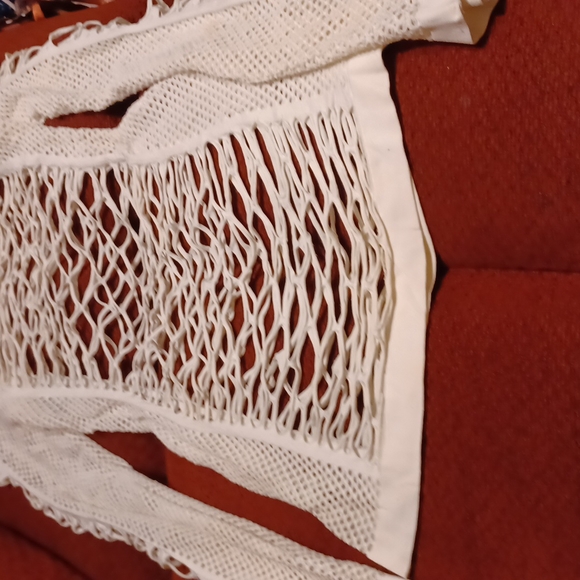 Top - Picture 4 of 4